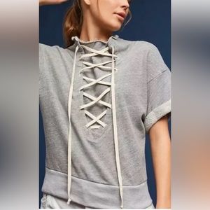Anthropologie T.la sweatshirt